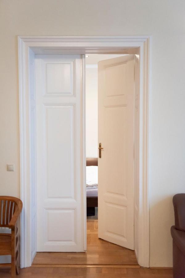 Velky Apartman Bratislava Extérieur photo