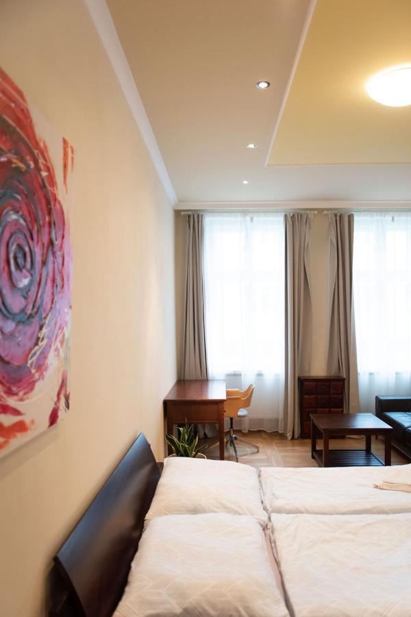 Velky Apartman Bratislava Extérieur photo