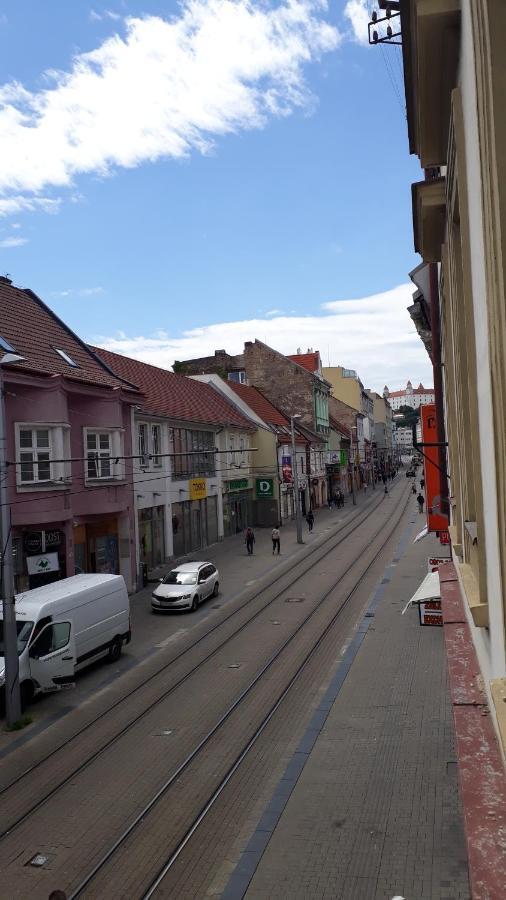 Velky Apartman Bratislava Extérieur photo
